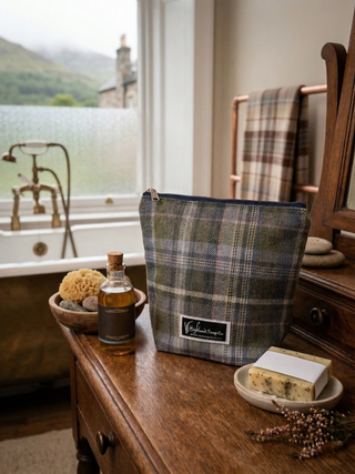 Tweed neszesszer - Moha